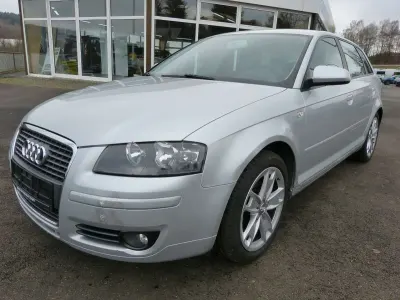 Używany Audi A3 Attraction 140 KM (102 kW) 2008 Srebrny Hatchback