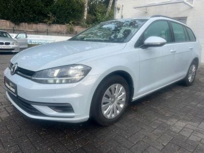 Second-hand VW Golf VII Trendline 110 CP (80 kW) 2017 Argintiu Break