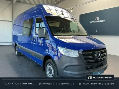 Gebraucht Mercedes Sprinter 170 PS (125 kW) 2022 Blau Van
