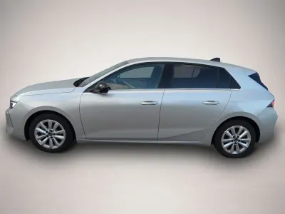 Gebraucht Opel Astra Elegance 131 PS (96 kW) 2023 Silber Kleinwagen
