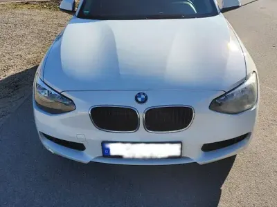 Gebraucht BMW 116 Sport Line 136 PS (100 kW) 2014 Weiß Kleinwagen