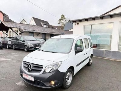 Gebraucht Mercedes Citan 112 114 PS (83 kW) 2018 Arktikweiss Kombi