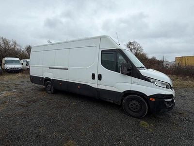 Gebraucht Iveco Daily 126 PS (92 kW) 2016 Weiß Van / Kleinbus