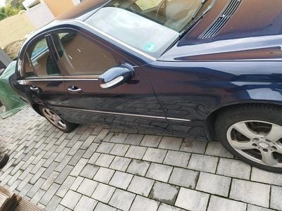 Mercedes C240