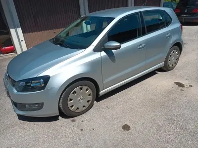 Gebraucht VW Polo Trendline 75 PS (55 kW) 2013 Silber Kleinwagen