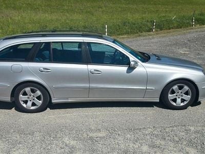 Mercedes E220