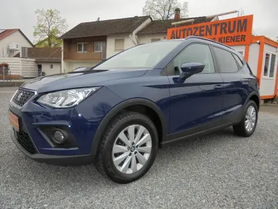 Gebraucht Seat Arona Style 95 PS (69 kW) 2018 Blau SUV