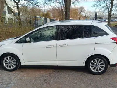 Gebraucht Ford C-MAX Titanium 150 PS (110 kW) 2018 Weiß Van / Kleinbus