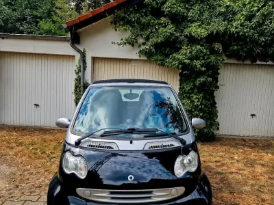 Gebraucht Smart ForTwo Cabrio Passion 61 PS (44 kW) 2004 Schwarz Cabrio