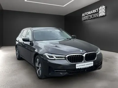 Gebraucht BMW 530 Sport Line 252 PS (185 kW) 2022 Grau Limousine