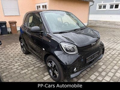 Gebraucht Smart ForTwo Electric Drive Passion Exclusive 60 kW (82 PS) 2024 Schwarz