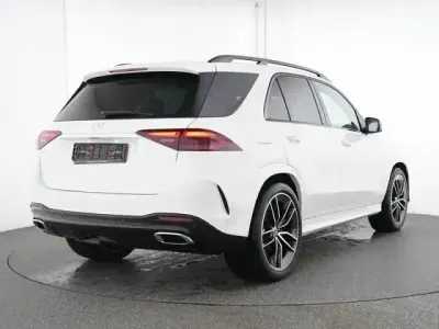 Gebraucht Mercedes GLE450 AMG AMG line 367 PS (269 kW) 2025 Weiß SUV