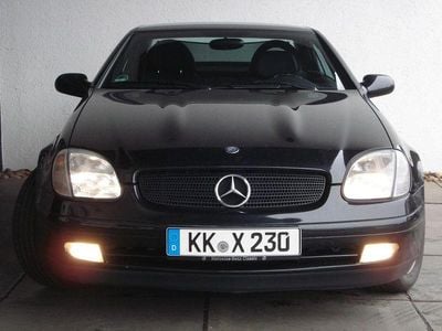 Gebraucht Mercedes SLK230 193 PS (141 kW) 1998 Schwarz Cabrio