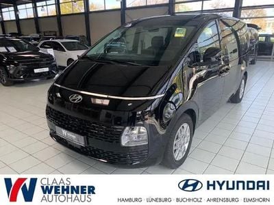 Second-hand Hyundai Staria Trend 177 CP (130 kW) 2024 Negru Monovolum