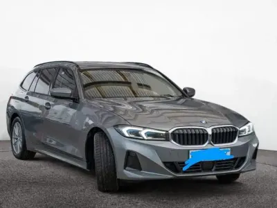 Gebraucht BMW 318 156 PS (114 kW) 2024 Grau Kombi