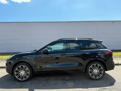 Gebraucht Porsche Cayenne Edition 262 PS (192 kW) 2017 Schwarz SUV