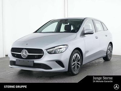 Lack hightechsilber Gebraucht 2024 Mercedes B200 Progressive Van / Kleinbus | 29.470 € (Guter Preis)