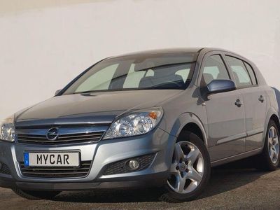 Silber Gebraucht 2007 Opel Astra Catch Me Limousine | 2.999 € (Fairer Preis)
