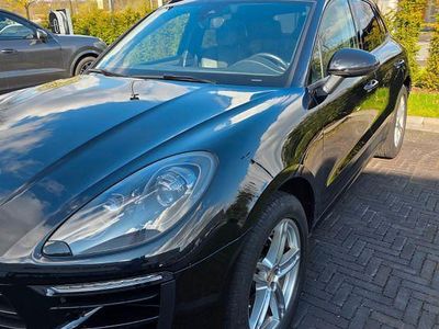 Second-hand Porsche Macan S 340 CP (250 kW) 2015 Negru SUV