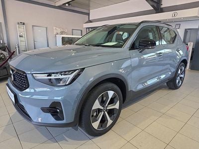 Second-hand Volvo XC40 Plus 197 CP (144 kW) 2023 Gri SUV