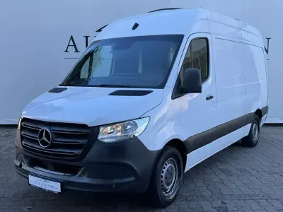 Używany Mercedes Sprinter 114 KM (83 kW) 2020 Biały Van