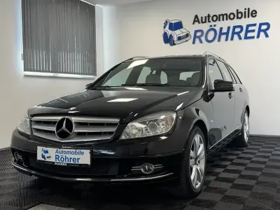 Gebraucht Mercedes C200 Avantgarde 184 PS (135 kW) 2010 197 (obsidianschwarz  metalli Kombi