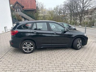Second-hand BMW X1 Sport Line 192 CP (141 kW) 2017 Negru SUV