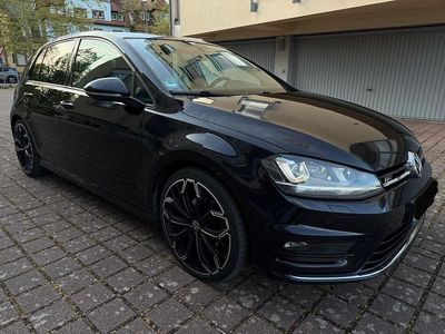 Usata VW Golf VII R-line 150 CV (110 kW) 2015 Nero Utilitaria