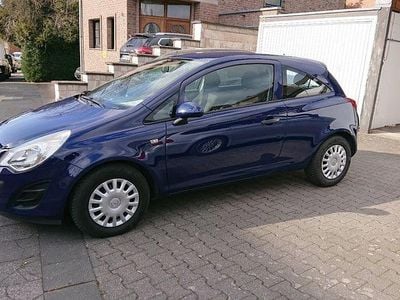 Second-hand Opel Corsa Selection 69 CP (50 kW) 2011 Albastru Hatchback