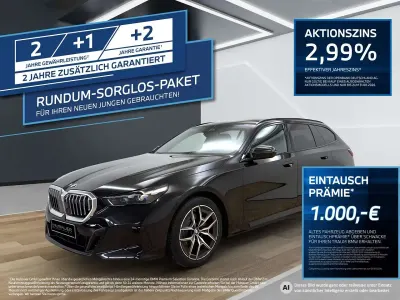 Gebraucht BMW 520 M Sport 197 PS (144 kW) 2025 Saphirschwarz Kombi