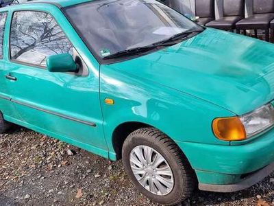 gebraucht VW Polo 1.4 / Versicherung jählrich 150€