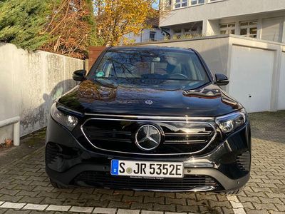 Mercedes EQB250+