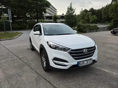 Gebraucht Hyundai Tucson Pure 132 PS (97 kW) 2018 Weiß SUV