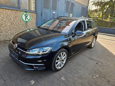 Gebraucht VW Golf VII Highline 150 PS (110 kW) 2018 Schwarz Kombi