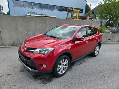Gebraucht Toyota RAV4 Executive 150 PS (110 kW) 2013 Rot SUV