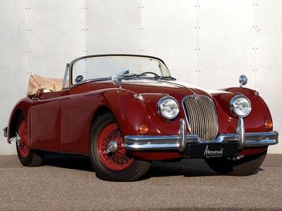 Gebraucht Jaguar XK 190 PS (139 kW) 1958 Rot Cabrio