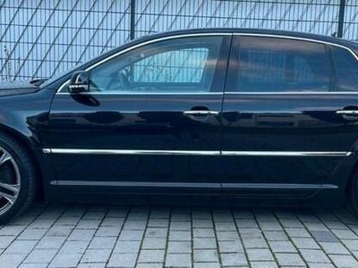 VW Phaeton