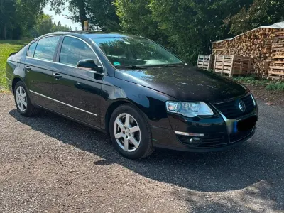 Gebraucht VW Passat 140 PS (102 kW) 2009 Schwarz Limousine