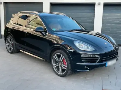 Gebraucht Porsche Cayenne 300 PS (220 kW) 2013 Schwarz SUV