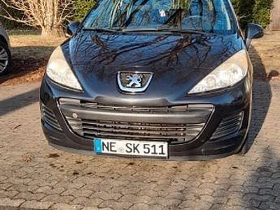 Schwarz Gebraucht 2011 Peugeot 207 Tendance Kombi | 3.490 € (Fairer Preis)