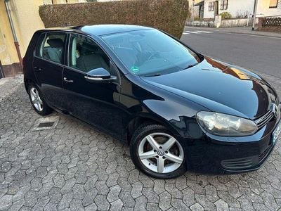 Gebraucht VW Golf VI 122 PS (89 kW) 2011 Schwarz Kleinwagen