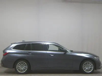 Używany BMW 320 Luxury Line 190 KM (139 kW) 2021 Szary Kombi