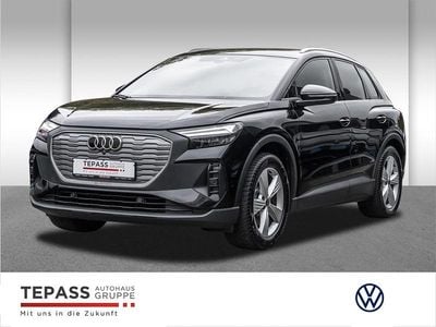 Gebraucht Audi Q4 e-tron Basis 150 kW (204 PS) 2022 Mythosschwarz metallic SUV