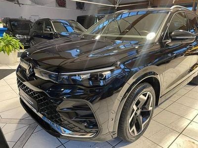 Gebraucht VW Tiguan R-line 193 PS (141 kW) 2024 Schwarz SUV