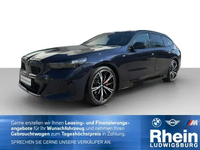 Gebraucht BMW 520 M Sport 197 PS (144 kW) 2025 Schwarz Kombi
