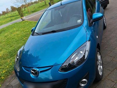 Second-hand Mazda 2 75 CP (55 kW) 2011 Albastru Hatchback