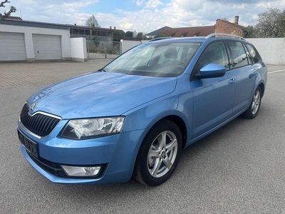 Gebraucht Skoda Octavia Ambition 150 PS (110 kW) 2016 Blau Kleinwagen