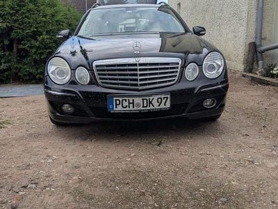 Mercedes E280