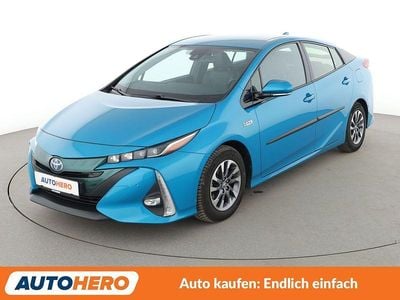 Gebraucht Toyota Prius Executive 122 PS (89 kW) 2017 Blau Limousine