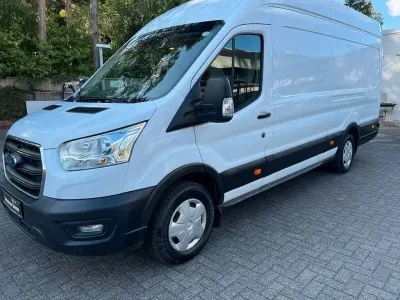 Gebraucht Ford Transit Trend 131 PS (96 kW) 2020 Weiß Van